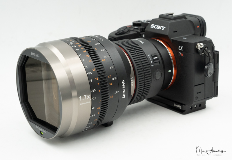 Samyang Anamorphic adaptor for V-AF