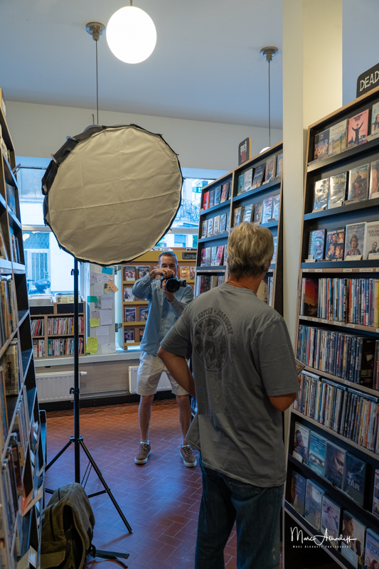 Sony Alpha Blog : Neewer flashes and softboxes test-024